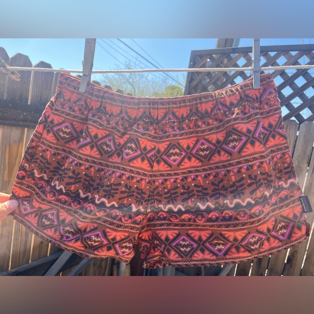Patagonia Women’s Barely There Baggies 2.5in